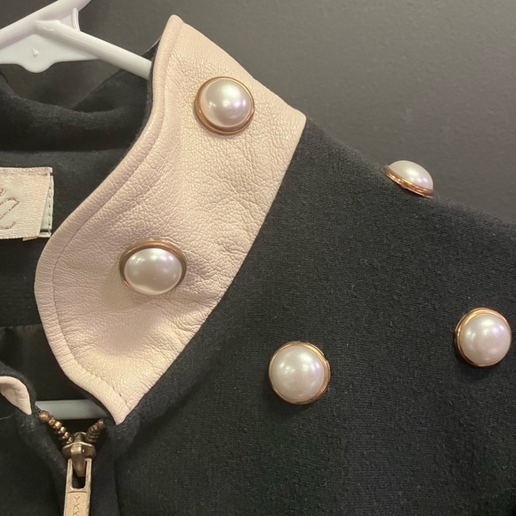 Vintage Cache Mary Dzenutis Black and Cream Women's Pearls Bomber Jacket XS/S - Picture 2 of 9